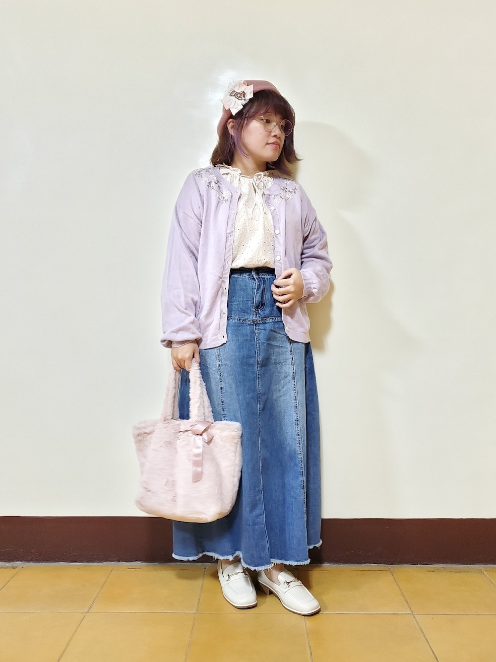 「WEARハロウィン2022、大人カジュアル、大人コーデ、低身長、低身長コーデ、刺繍、刺繍シャツ、ootd、休閒、夏、麻」｜「COCO DEALのアイテム（シャツ/ブラウス、ベージュ系）」を使った、呱呱🍯さん（レディース・152cm）の秋コーディネートの1枚目の写真