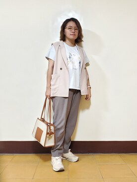 「アイテム（アナログ腕時計、ピンク系）」を使った、呱呱🍯さん（レディース・152cm）の秋コーディネート