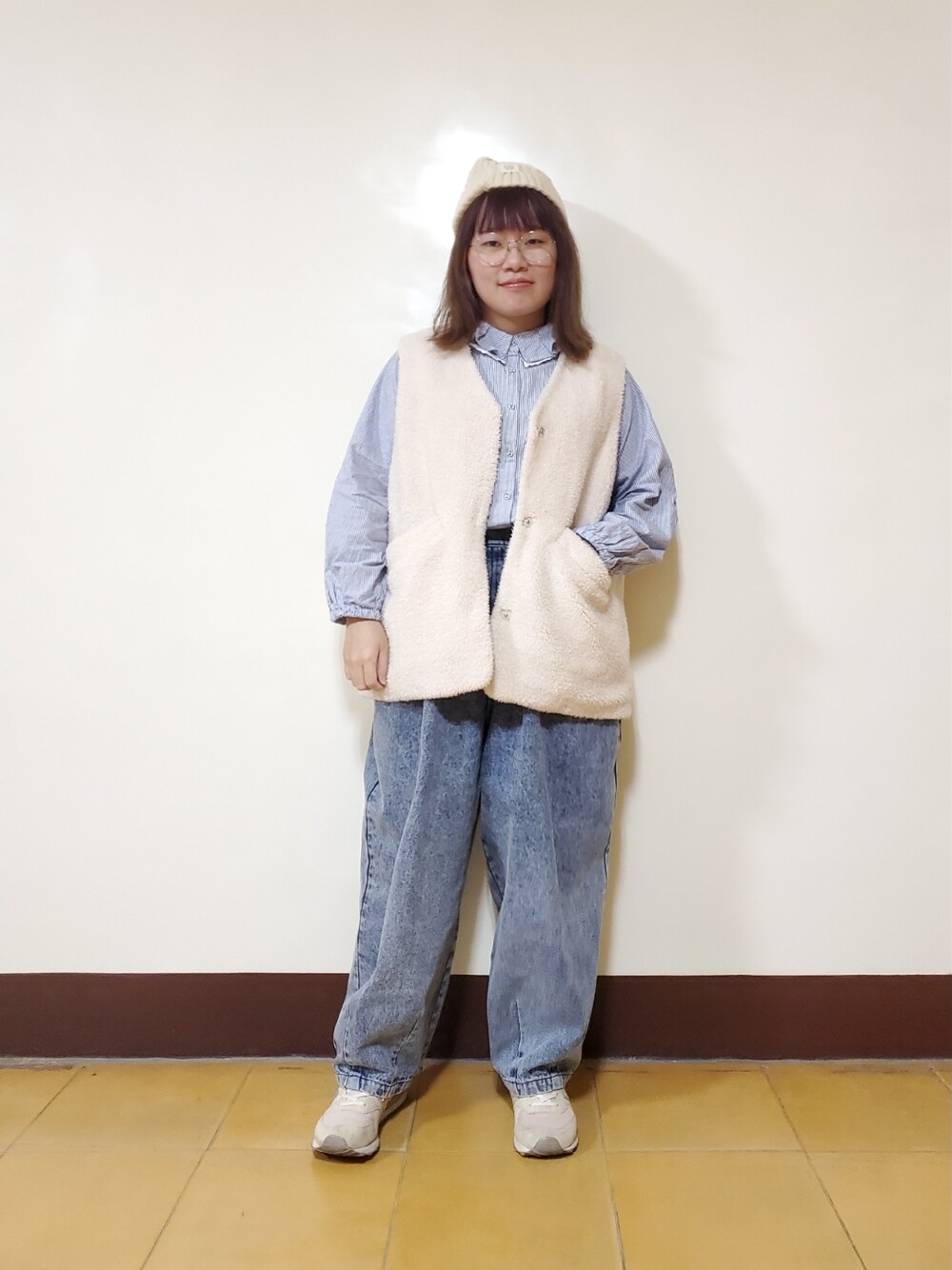 「春服デビュー宣言、大人カジュアル、大人コーデ、春コーデ、街頭穿搭、ootd、低身長」｜「Samansa Mos2のフリルカラーブラウス（シャツ/ブラウス、ブルー系）」を使った、呱呱🍯さん（レディース・152cm）の春コーディネートの1枚目の写真