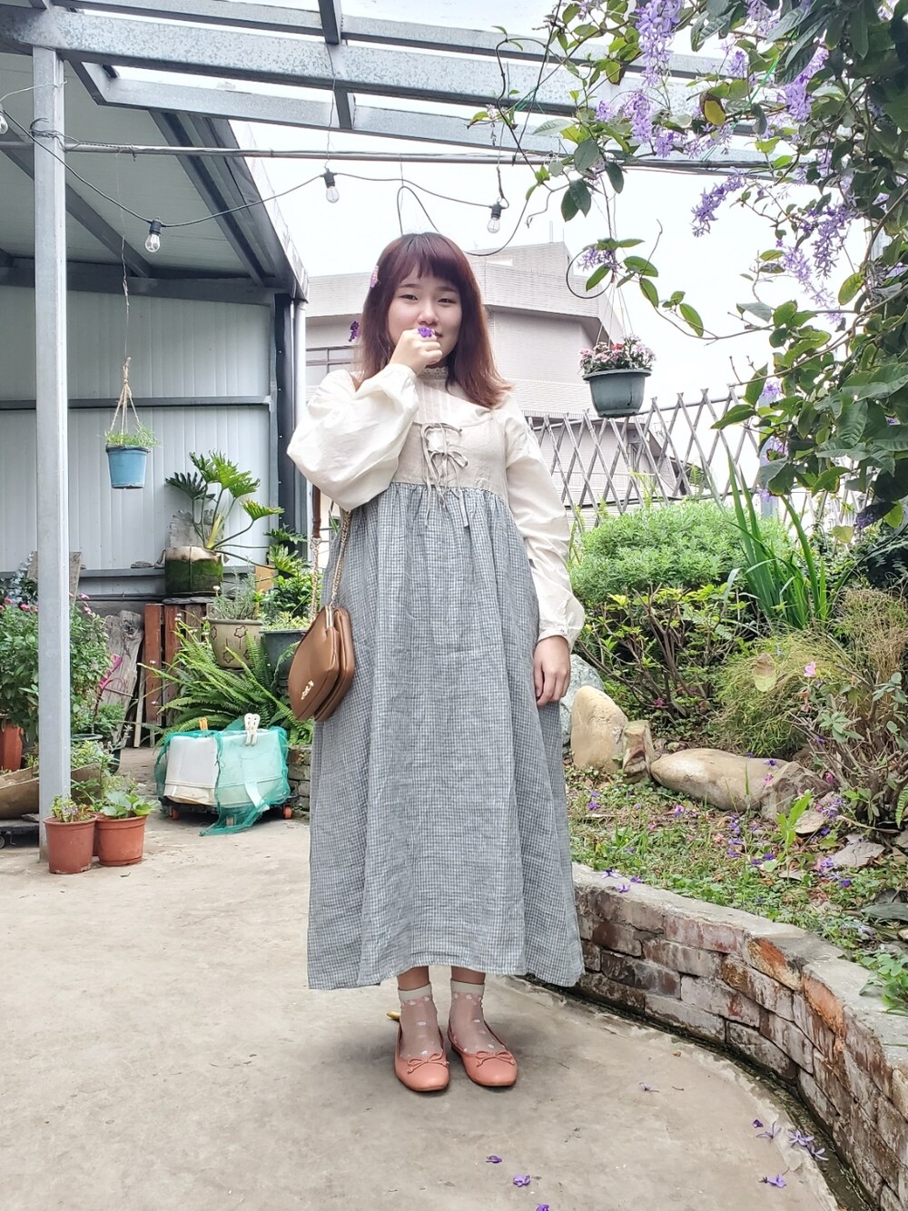 「いまどきジャケット写真、ootd、春コーデ、花見、大人カジュアル、大人かわいい、低身長、差し色、着回しコーデ」｜「Samansa Mos2の前後着レース襟ブラウス（シャツ/ブラウス、ホワイト系）」を使った、呱呱🍯さん（レディース・152cm）の春コーディネートの1枚目の写真
