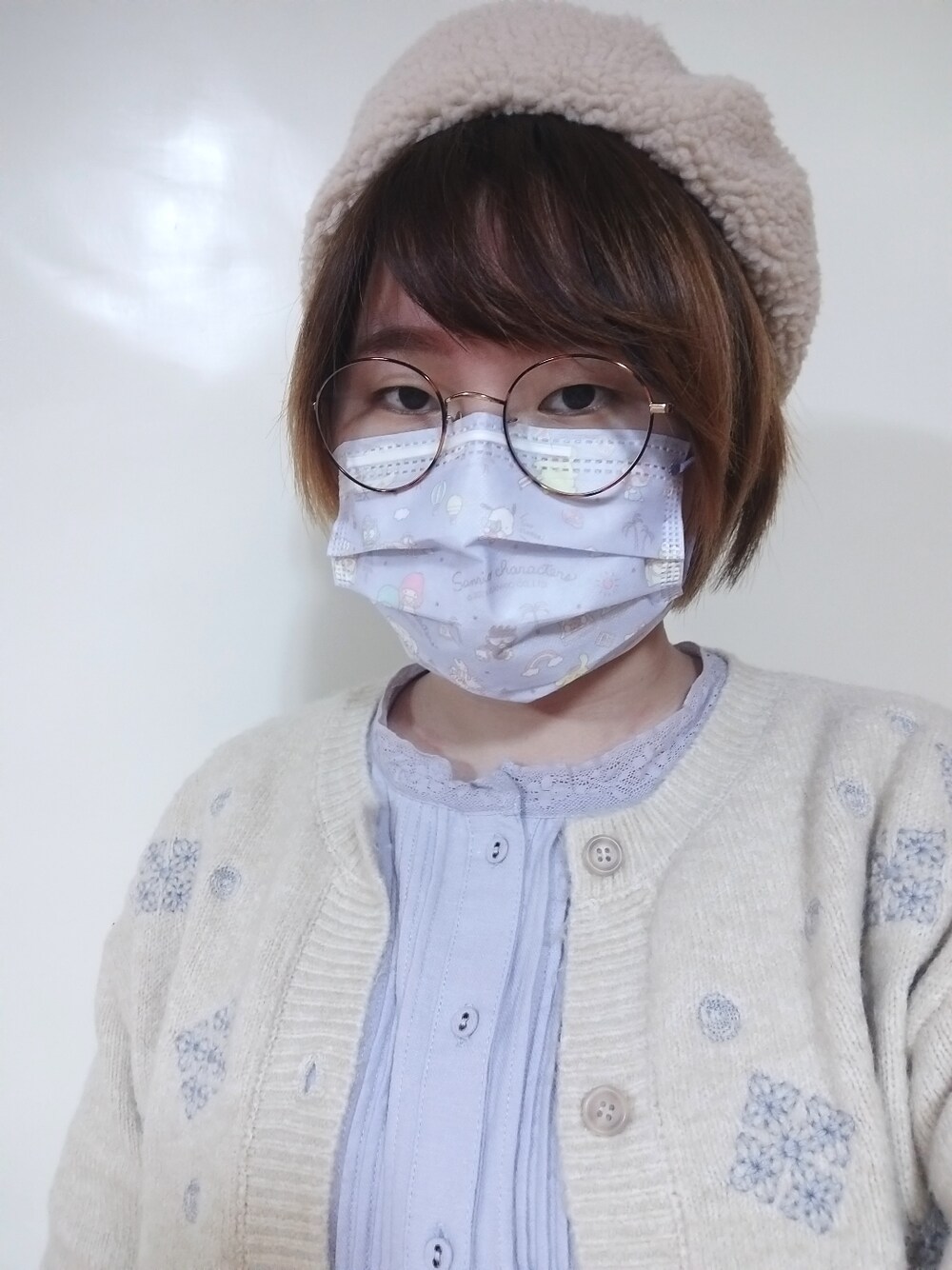 「春コーデ、春先取り、大人カジュアル、大人かわいい、低身長、紫コーデ、刺繍、レース、Samansa Mos2、Dr.Martens」|「Samansa Mos2の裾レースワンピース(チュニック、パープル系)」を使った、呱呱🍯さん(レディース・152cm)の冬コーディネートの2枚目の写真