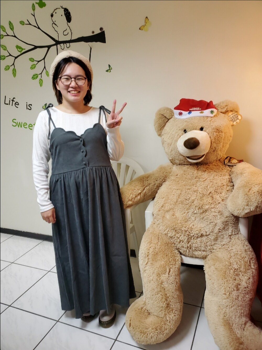 「新星WEARISTAにエントリー、ootd、秋冬コーデ、低身長、低身長女子、大人カジュアル、大人かわいい」｜「QUEEN SHOPのアイテム（ワンピース/ドレス、グレー系）」を使った、呱呱🍯さん（レディース・152cm）の冬コーディネートの1枚目の写真