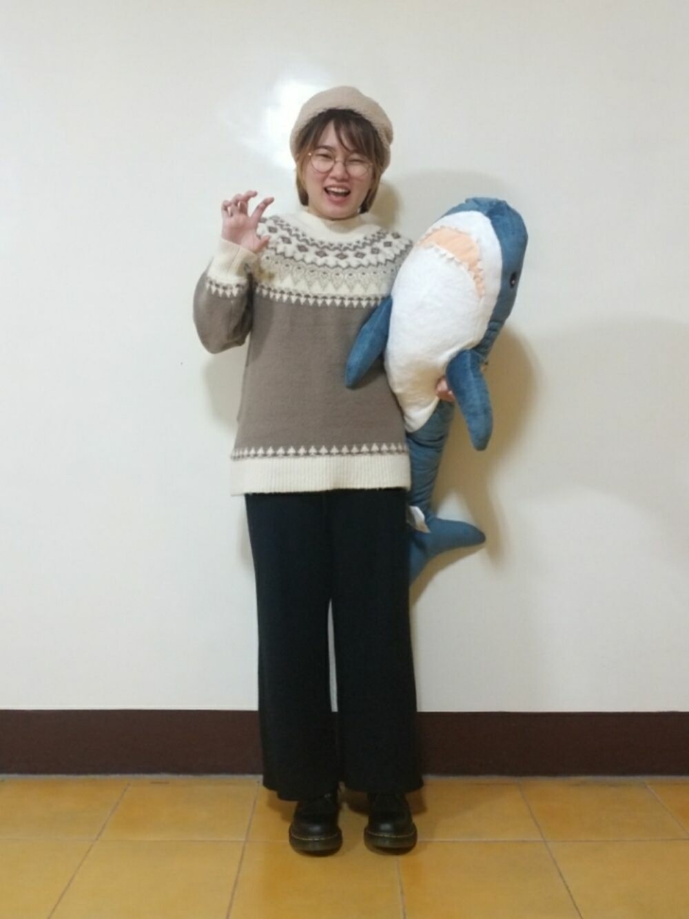 「冬コーデ、大人カジュアル、大人かわいい、低身長、刺繍、茶色、Merry Christmas」｜「GLOBAL WORKのラメジャガードニットプルオーバー/238986（ニット/セーター、ベージュ系）」を使った、呱呱🍯さん（レディース・152cm）の冬コーディネートの1枚目の写真