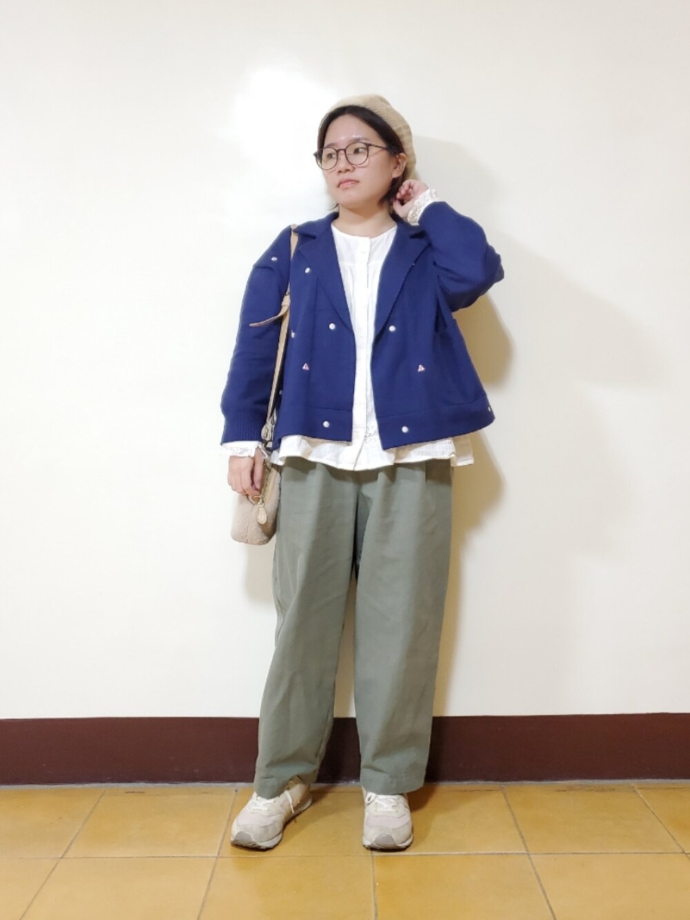 「新星WEARISTAにエントリー、ootd、街頭穿搭、休閒、秋冬コーデ、大人カジュアル、大人かわいい、低身長、低身長コーデ」｜「Gozoのアイテム（ニット/セーター、ブルー系）」を使った、呱呱🍯さん（レディース・152cm）の冬コーディネートの1枚目の写真