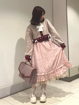 「axes femme（アクシーズファム）のアイテム（スニーカー）」を使った、おはぎちゃんさん（レディース・158cm）の春コーディネート
