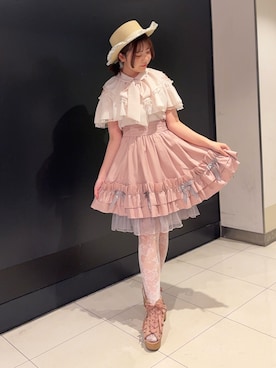 「axes femme POETIQUE（アクシーズファムポエティック）の２ＷＡＹオフショルフリルＢＬ（シャツ/ブラウス、ピンク系）」を使った、おはぎちゃんさん（レディース・158cm）の春コーディネート