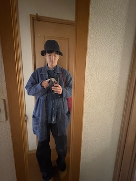 「Levi's（リーバイス）のアイテム（トップス）」を使った、RHさん（メンズ・171cm）の春コーディネート