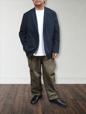 「アイテム（テーラードジャケット）」を使った、肉厚メンズさん（メンズ・177cm・40代）の秋コーディネート