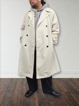 「アイテム（トレンチコート）」を使った、肉厚メンズさん（メンズ・177cm・40代）の冬コーディネート