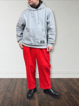 「GU（ジーユー）のアイテム（パーカー、グレー系）」を使った、肉厚メンズさん（メンズ・177cm）の春コーディネート