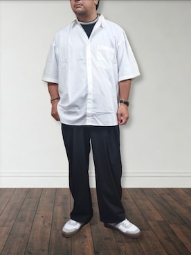 「GU（ジーユー）のアイテム（スニーカー）」を使った、肉厚メンズさん（メンズ・177cm）の夏コーディネート