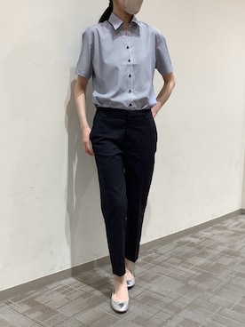 「TOKYO SHIRTS（トウキョウシャツ）の【吸水速乾】【COFREX】形態安定ノンアイロン スキッパー 半袖ビジネスワイシャツ（ビジネスシャツ、ブルー系）」を使った、BRICK HOUSE by Tokyo Shirts くずはモール店さん（メンズ・176cm）の夏コーディネート