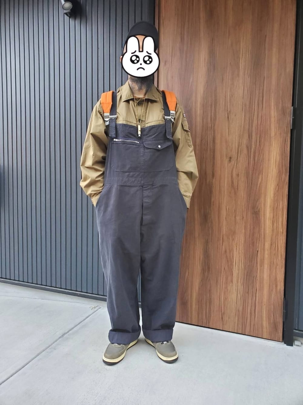 「NIGEL CABOURN、ナイジェルケーボン、オーバーオール」｜「Nigel Cabournのアイテム（キャップ、その他）」を使った、ゃまさん（メンズ・183cm）の春コーディネートの1枚目の写真