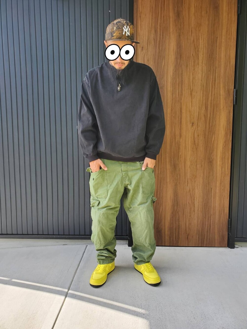 「古着、プチプラ」｜「NEW ERAの　NewEra 迷彩ツリー（キャップ、ブラウン系）」を使った、ゃまさん（メンズ・183cm）の秋コーディネートの1枚目の写真