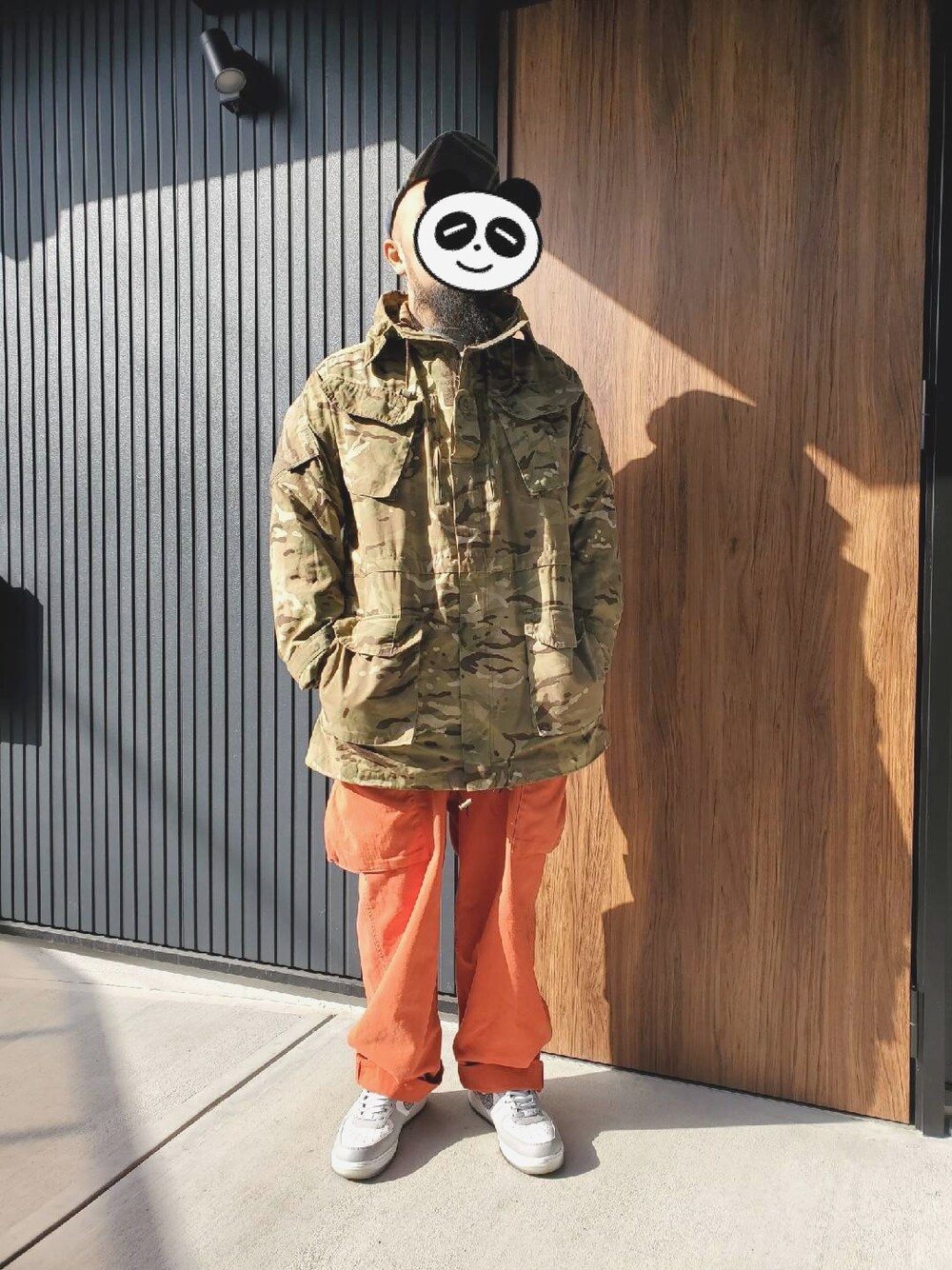 「NIGEL CABOURN、オーバーオール、ミリタリー」｜「Nigel Cabournのアイテム（キャップ、その他）」を使った、ゃまさん（メンズ・183cm）の冬コーディネートの1枚目の写真