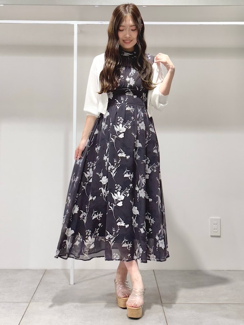 ワンピース 花柄バックレースアップワンピース　マーキュリーデュオ 花柄バックレースアップワンピース（ワンピース）｜MERCURYDUO