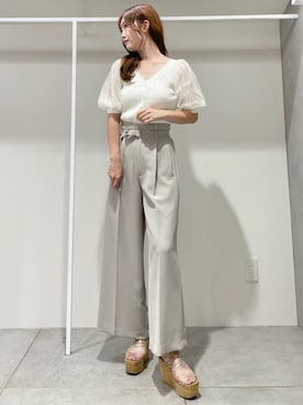 「MERCURYDUO（マーキュリーデュオ）のアイテム（パンツ）」を使った、仲田桃子さん（レディース・165cm）の夏コーディネート