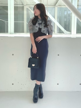 「MERCURYDUO（マーキュリーデュオ）のアコーディオンスクエアBAG（ハンドバッグ）」を使った、仲田桃子さん（レディース・165cm）の夏コーディネート