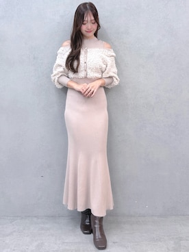 「アイテム（ワンピース、ピンク系）」を使った、仲田桃子さん（レディース・165cm）の秋コーディネート