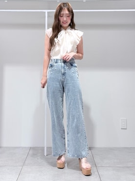 「MERCURYDUO（マーキュリーデュオ）のアイテム（パンツ）」を使った、仲田桃子さん（レディース・165cm）の夏コーディネート