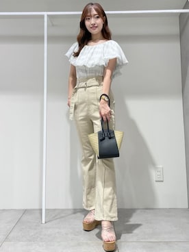 「MERCURYDUO（マーキュリーデュオ）のアイテム（キャミソール）」を使った、仲田桃子さん（レディース・165cm）の夏コーディネート