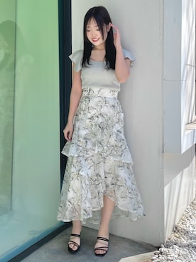 「MERCURYDUO（マーキュリーデュオ）のアイテム」を使った、仲田桃子さん（レディース・165cm）の春コーディネート