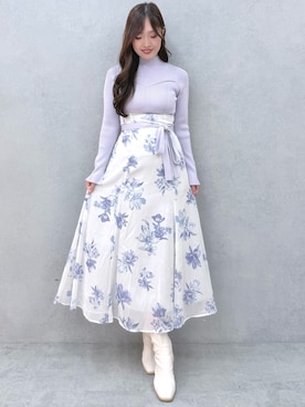 「アイテム（ワンピース/ドレス、パープル系）」を使った、仲田桃子さん（レディース・165cm）の秋コーディネート