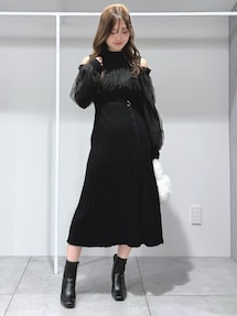 異素材ドッキングオフショルニットワンピース｜マーキュリー