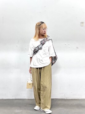「アイテム（メガネ、ホワイト系）」を使った、ORiさん（レディース・158cm）の秋コーディネート