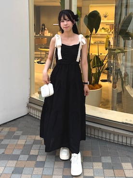 「one after another NICE CLAUP（ワンアフターアナザーナイスクラップ）のアイテム（スニーカー）」を使った、ゆうはさん（レディース・155cm）の秋コーディネート