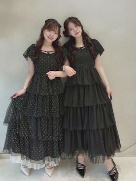「one after another NICE CLAUP(ワンアフターアナザーナイスクラップ)の【Black Ribbon Collection】バックリボンティアードワンピース(ワンピース、ブラック系)」を使った、ゆうはさん(レディース・155cm)の春コーディネート