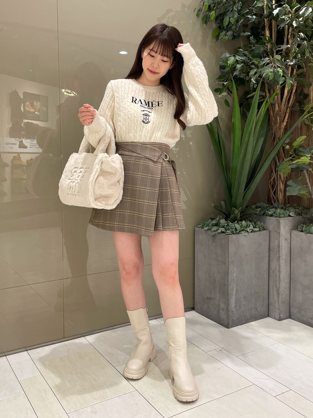 ゆうは(one after another NICE CLAUP)｜Seemi. byNICECLAUPのトート 