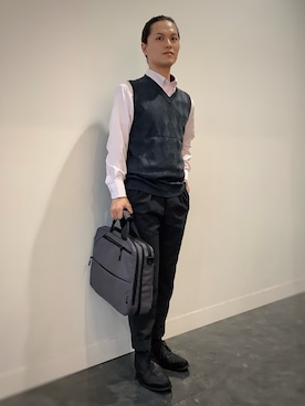 「アイテム（ビジネスバッグ）」を使った、BRICK HOUSE シャツ工房 福井フェアモール店さん（メンズ・167cm）の秋コーディネート