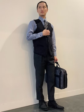 「アイテム（ビジネスバッグ）」を使った、BRICK HOUSE シャツ工房 福井フェアモール店さん（メンズ・167cm）の秋コーディネート