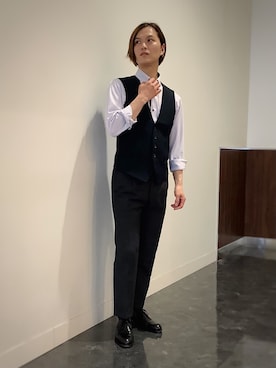「TOKYO SHIRTS（トウキョウシャツ）の形態安定ノンアイロン ボタンダウン 長袖ストレッチビジネスワイシャツ（ビジネスシャツ、パープル系）」を使った、BRICK HOUSE シャツ工房 福井フェアモール店さん（メンズ・167cm）の春コーディネート