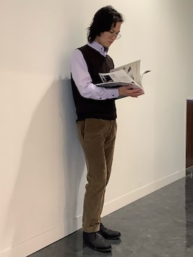 「アイテム（ビジネスシャツ、パープル系）」を使った、BRICK HOUSE シャツ工房 福井フェアモール店さん（メンズ・167cm）の冬コーディネート