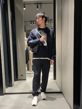 「ARMANI EXCHANGE（アルマーニエクスチェンジ）の【A|X アルマーニ エクスチェンジ】AXロゴ ソックススニーカー（スニーカー、ホワイト系）」を使った、Yoshiさん（メンズ・181cm）の夏コーディネート