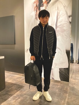 「アイテム（ダウンベスト）」を使った、Yoshiさん（メンズ・181cm）の秋コーディネート
