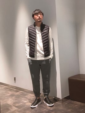 「ARMANI EXCHANGE（アルマーニエクスチェンジ）のアイテム（ダウンベスト）」を使った、Yoshiさん（メンズ・181cm）の秋コーディネート