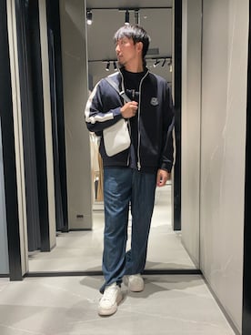 「ARMANI EXCHANGE（アルマーニエクスチェンジ）の【A|X アルマーニ エクスチェンジ】レースアップスニーカー（スニーカー、ホワイト系）」を使った、Yoshiさん（メンズ・181cm）の夏コーディネート