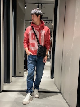 「ARMANI EXCHANGE（アルマーニエクスチェンジ）の【A|X アルマーニ エクスチェンジ】レースアップスニーカー（スニーカー、ホワイト系）」を使った、Yoshiさん（メンズ・181cm）の春コーディネート