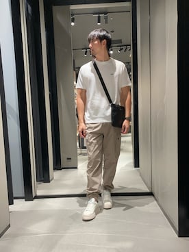 「ARMANI EXCHANGE（アルマーニエクスチェンジ）の【A|X アルマーニ エクスチェンジ】レースアップスニーカー（スニーカー、ホワイト系）」を使った、Yoshiさん（メンズ・181cm）の夏コーディネート