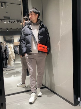 「アイテム（スウェットパンツ）」を使った、Yoshiさん（メンズ・181cm・30代）の冬コーディネート