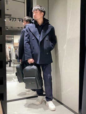 「アイテム（ピーコート）」を使った、Yoshiさん（メンズ・181cm）の秋コーディネート