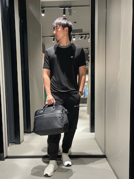 「ARMANI EXCHANGE（アルマーニエクスチェンジ）の【A|X アルマーニ エクスチェンジ】AXロゴ ソックススニーカー（スニーカー、ホワイト系）」を使った、Yoshiさん（メンズ・181cm）の夏コーディネート