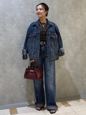 「シップス」｜「アイテム（デニムジャケット）」を使った、源さん（レディース・150cm）の秋コーディネート