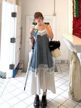 「Heather（ヘザー）のアイテム（ジャンパースカート、ホワイト系）」を使った、Koey こいさん（レディース・164cm）の夏コーディネート