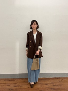 「アイテム（バングル/リストバンド）」を使った、Minamiさん（レディース・157cm）の秋コーディネート