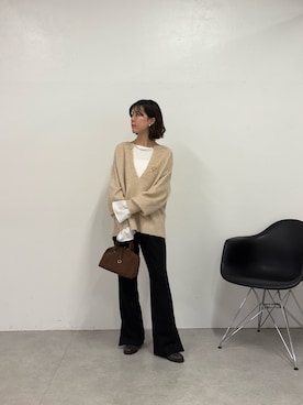 「アイテム（ブローチ/コサージュ）」を使った、Minamiさん（レディース・157cm）の秋コーディネート