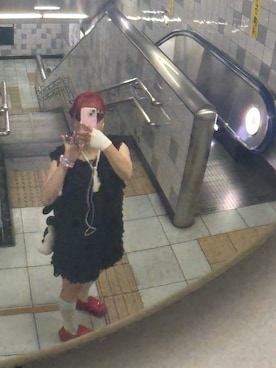 「アイテム（おもちゃ）」を使った、ちゃんさえさん（レディース・157cm）の秋コーディネート